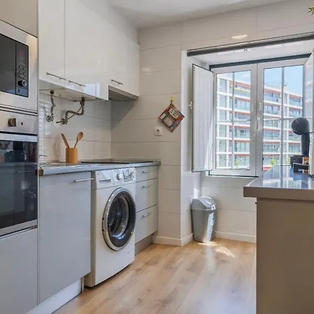 Bridge Spot By Lovelystay *