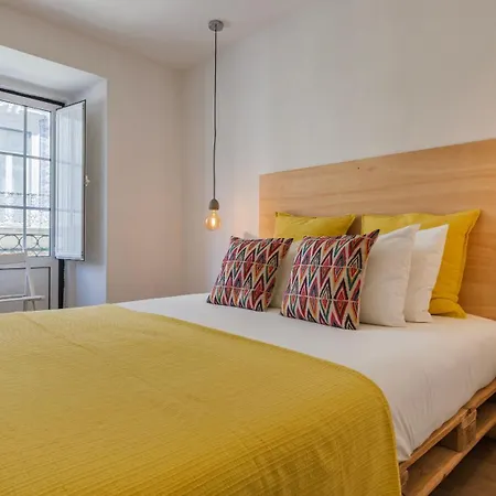 Bridge Spot By Lovelystay Лісабон